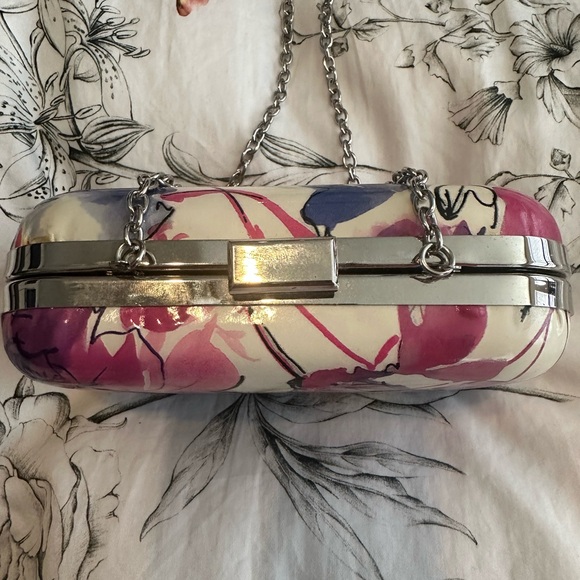 Style & Co Pink and Blue Floral Wristlet - Picture 2 of 9